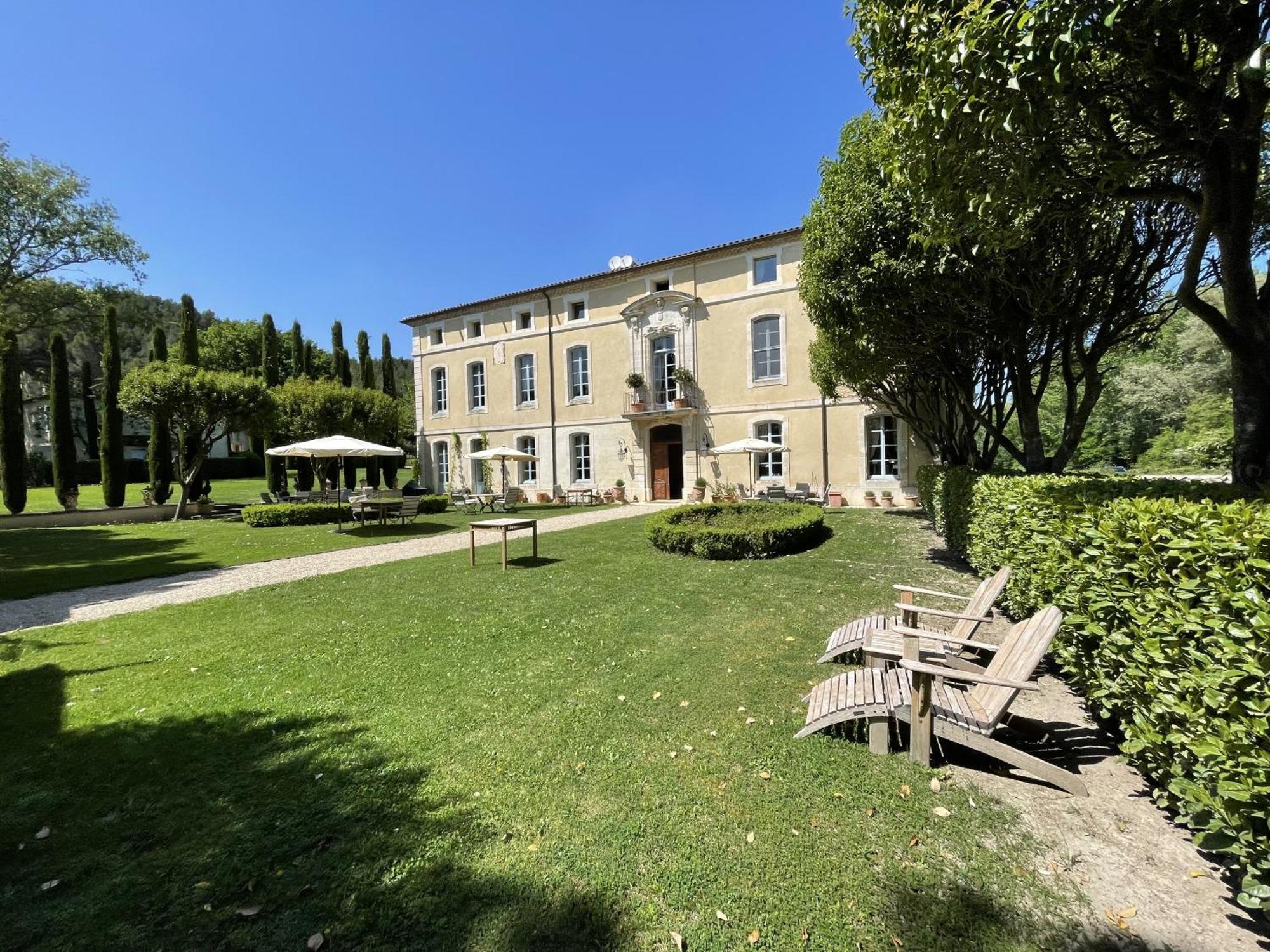 Chateau Talaud Loriol-du-Comtat Экстерьер фото