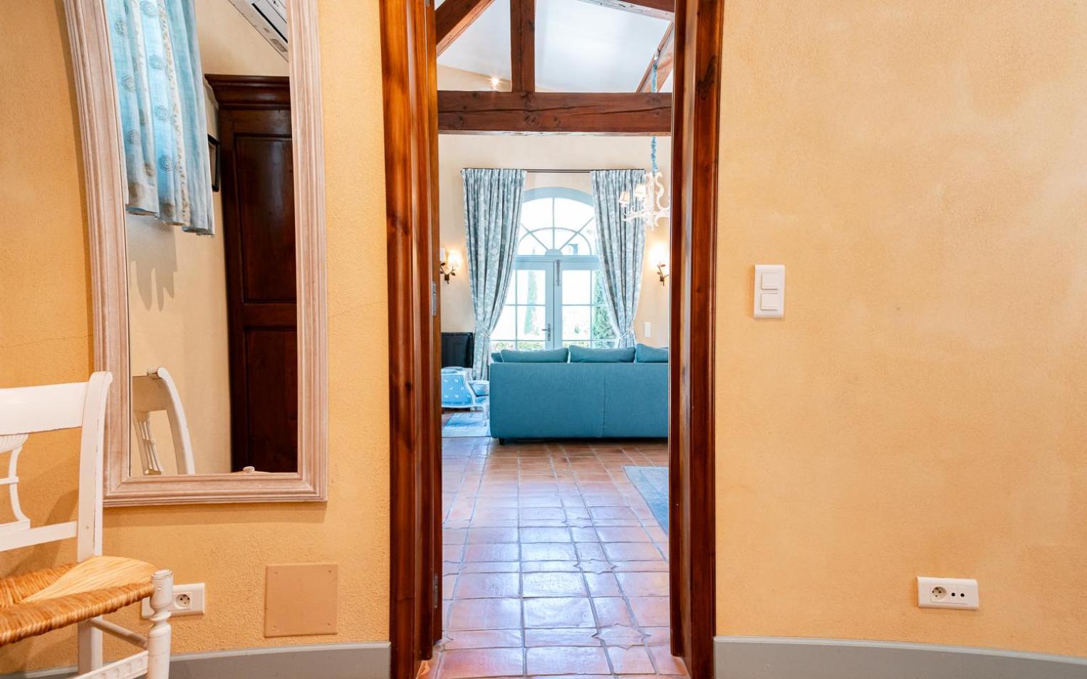 Chateau Talaud Loriol-du-Comtat Номер фото