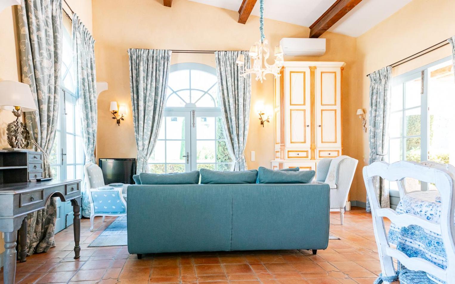 Chateau Talaud Loriol-du-Comtat Номер фото